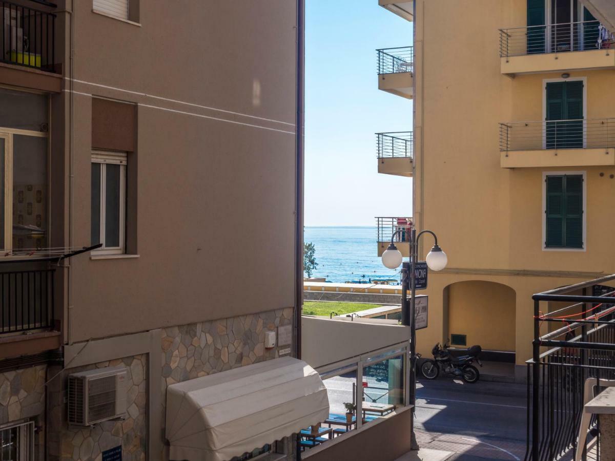 Hotel Continental Pietra Ligure Exterior photo